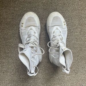 under armour high top volleyball shoes